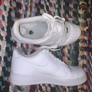 Nike Air Force 1s White